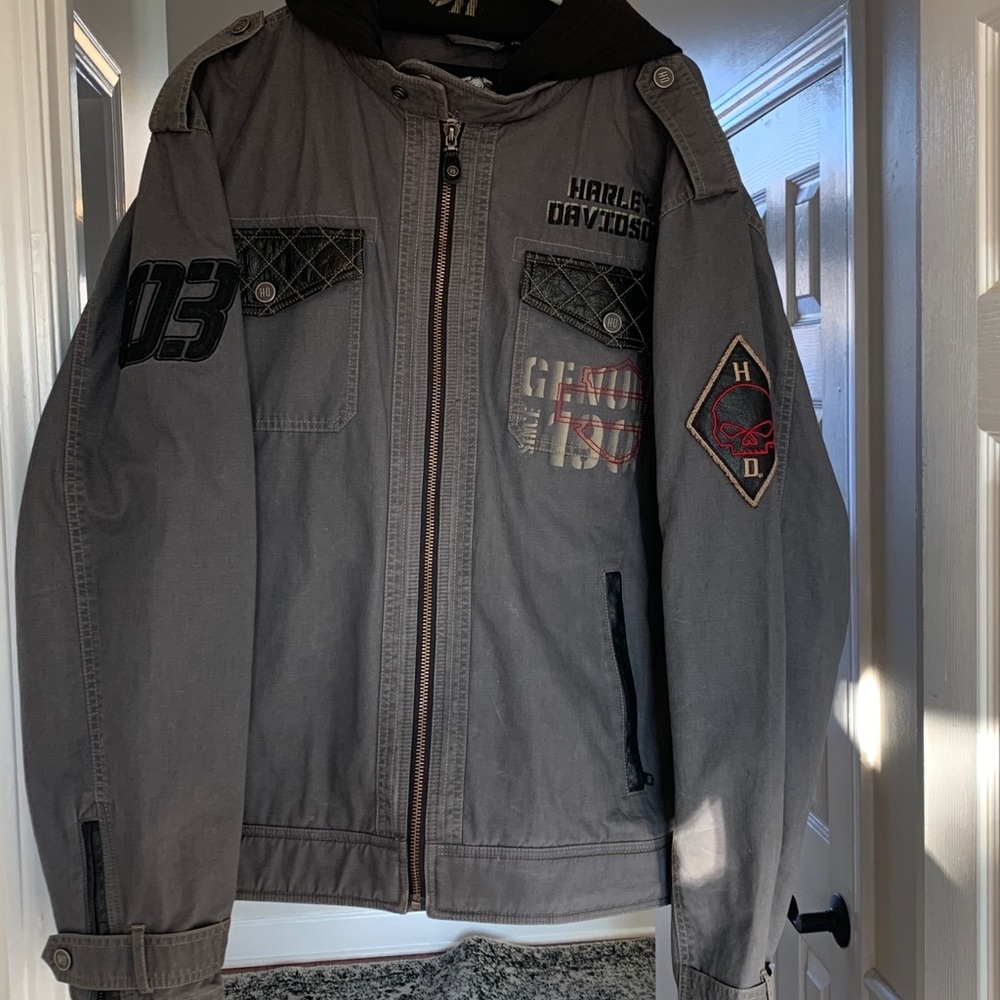 Men’s 2XL Hooded Harley -Davidson jacket